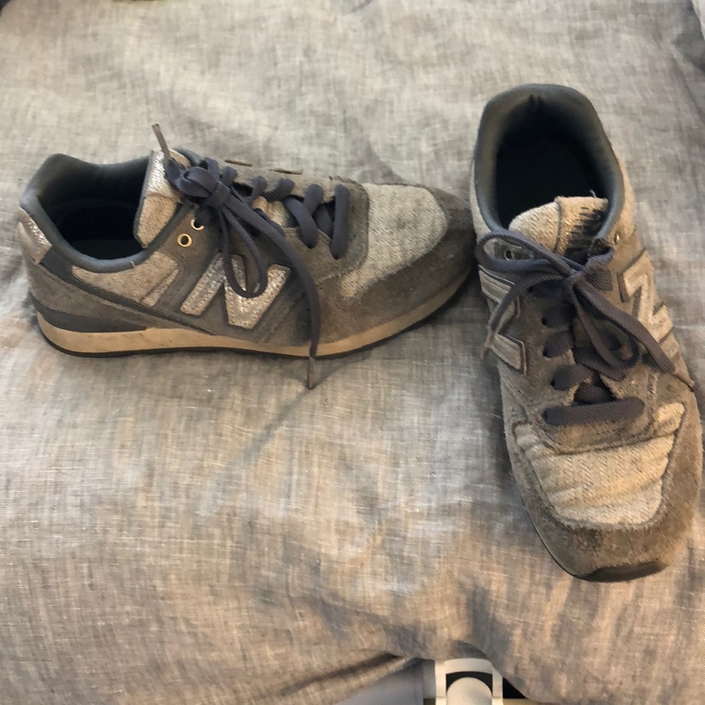 Grey New Balance size 6